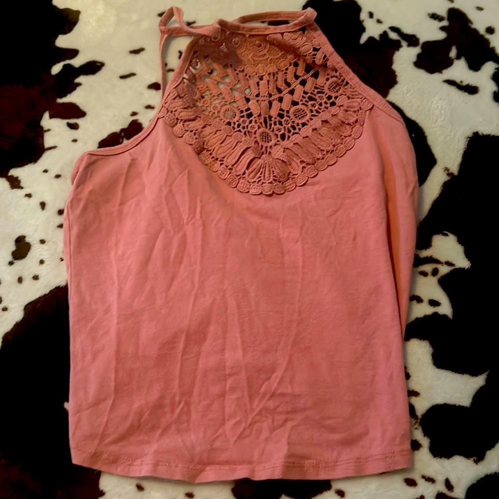 It is a Bozzolo pink crop top